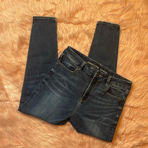 American Eagle Outfitters Denim - American Eagle Next Level Stretch Curvy Hi Rise Jegging Size 10 Short
